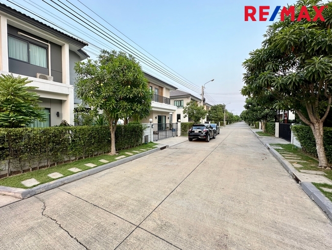 ขายบ้านเดี่ยวทุ่งครุ หมู่บ้าน Centro พระราม2-พุทธบูชา (พุทธบูชา32) แต่งสวย สภาพดี ราคาทุน