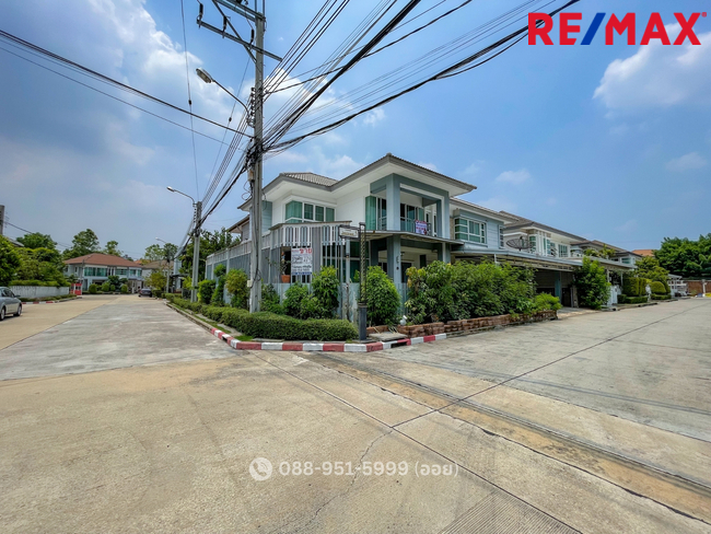 ขาย บ้านเดี่ยว บางกอก บูเลอวาร์ด รามอินทรา3 หลังมุม พื้นที่ 77.9 ตร.ว. ต่อเติมลงเสาเข็มอย่างดี