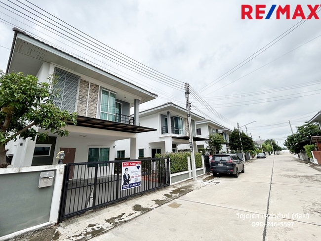 ขาย บ้านแฝด ภัทรีดา วิลล่า ปทุมธานี 2 ขนาด 37.5 ตร.ว. ซอยวัดหนองปรง ต.บางเดื่อ ใกล้ถนนกรุงเทพ-ปทุมธานี แยกบางคูวัด ถนน 345