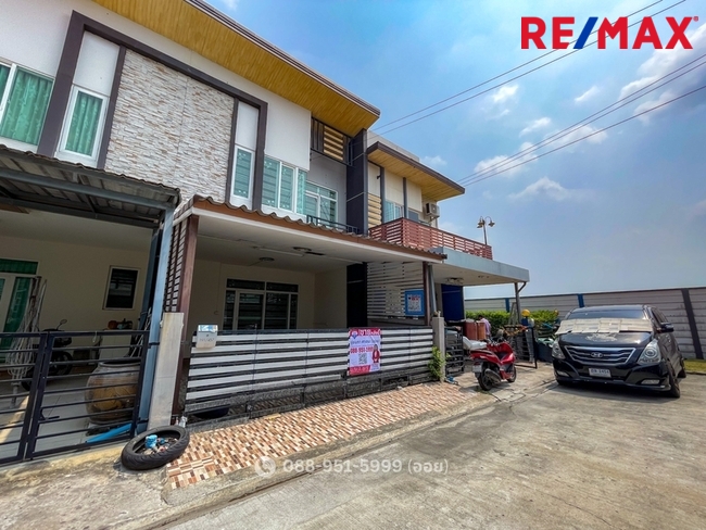 ขาย บ้าน 2 ชั้น โครงการกัสโต้ รามคำแหง ถนนราษฎร์พัฒนา (ซ.มิสทีน) พื้นที่ดิน 20.7 ตร.ว. เหมาะกับอยู่อาศัย หรือรีโนเวทเพื่อลงทุนปล่อยเช่า