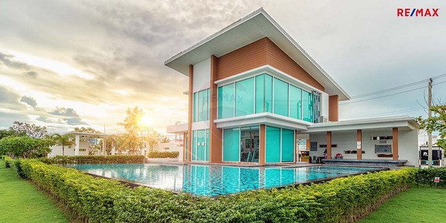 ขาย บ้านสุขสวัสดิ์ โครงการพลีโน่ สุขสวัสดิ์30 หลังมุม 23ตารางวา ใกล้4แยกไฟแดง ใต้ทางด่วน