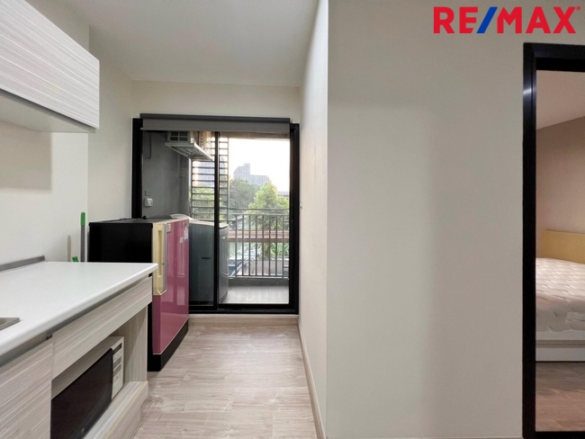 ขาย The Excel Hideaway ลาซาน 11 รีโนเวทใหม่.. 1 Bedroom, Fully Furnished พร้อมหิ้วกระเป๋าเข้าอยู่ » ใกล้ BTS แบริ่ง 900 เมตร พร้อมบริการ Shuttle Service
