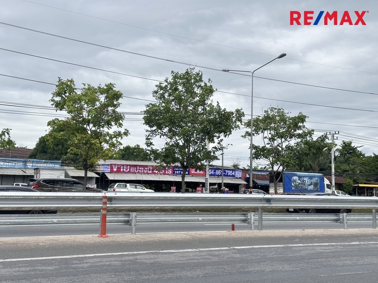 ขายที่ดินทำเลติดถนนบรมราชชนนี / ติดหมู่บ้านพฤกษ์ลดา พุทธมณฑลสาย 5, ห้างโฮมโปร ศาลายา พุทธมณฑลสาย 5 , ห้างเซ็นทรัล ศาลายา