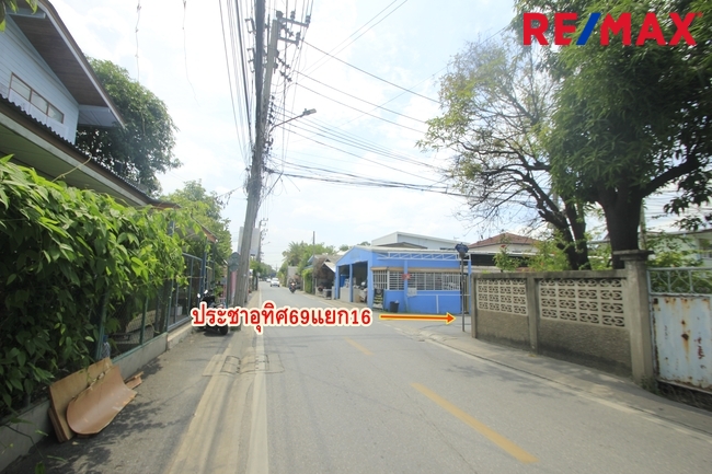 ขายที่ดินประชาอุทิศ 69 แยก16-6 สุขสวัสดิ์64 ที่ดินถมแล้ว สร้างบ้าน 47วา ใกล้มหาวิทยาลัยเทคโนโลยีพระจอมเกล้าธนบุรี ขายถูก 1.9 ล้านบาท